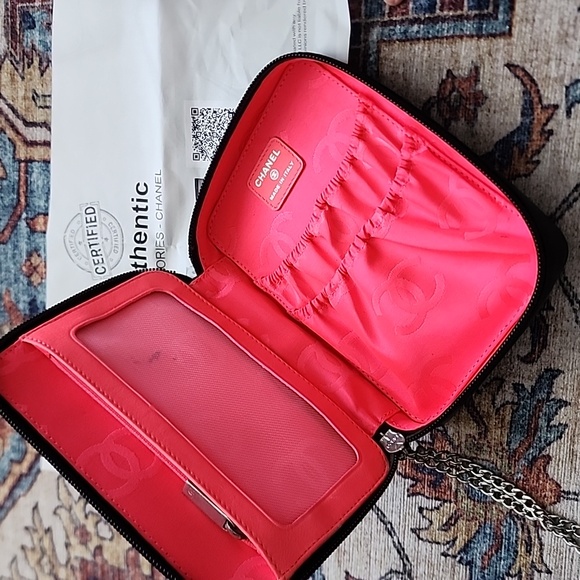 Rare Chanel Camden Organizer Clutch Purse Wristlet Quilted Calfskin Full Zip - Picture 3 of 12